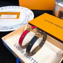 Picture of LV Bracelet _SKULVbracelet02cly19510695